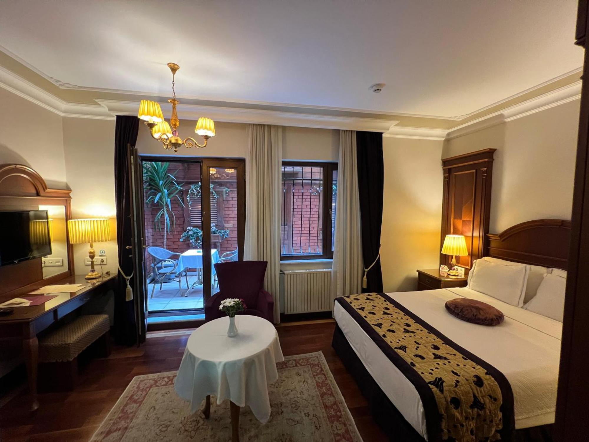 Glk Premier Regency Suites & Spa Istambul Exterior foto